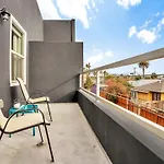 2-Bedrooms-2-Balconies-Walk-2-Everything-Wd